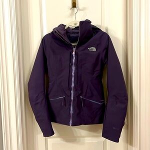 Women’s XS TNF The North Face purple goretex winter ski jacket